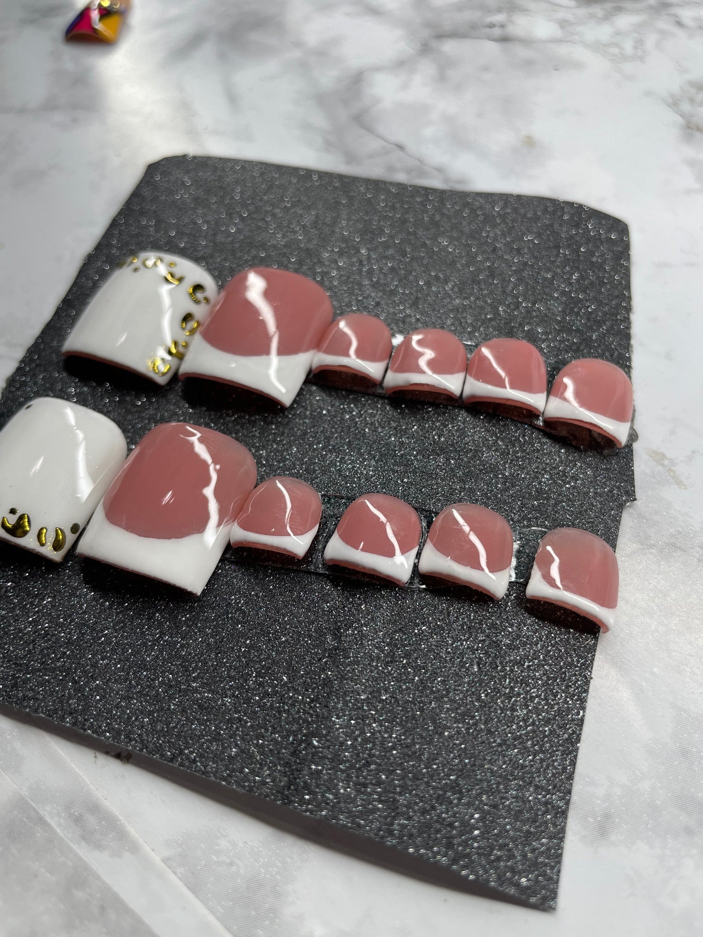Frenchies with an accent nail