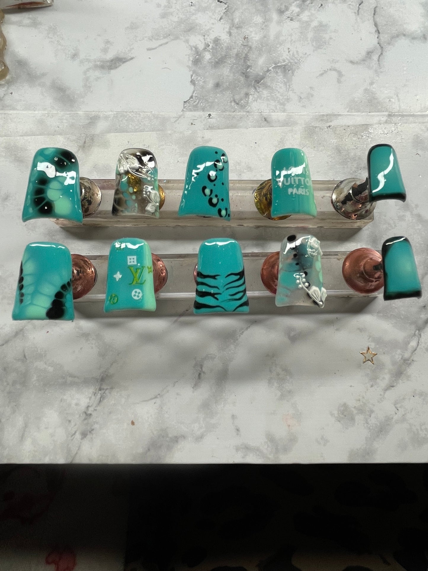 Trop Turquoise