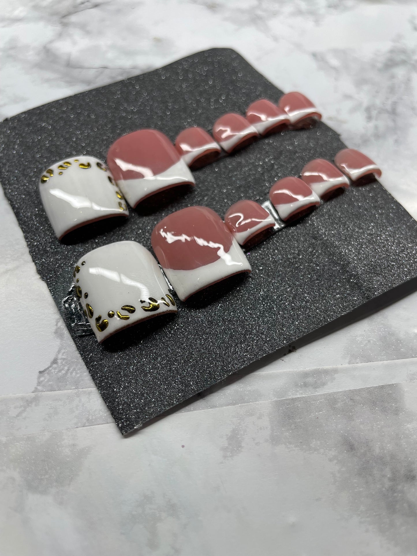 Frenchies with an accent nail